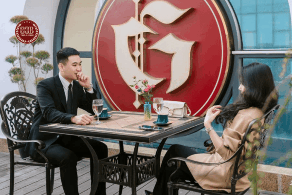 Phở bát đá Rooftop: Đỉnh cao tinh hoa ẩm thực giữa tầng mây tại 80B Trần Phú