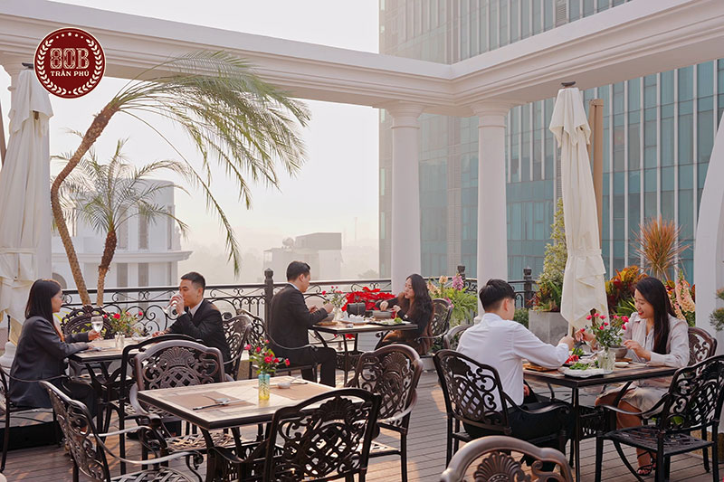 Nhà hàng 80B Trần Phú - Điểm sáng thủ đô đầy bản lĩnh