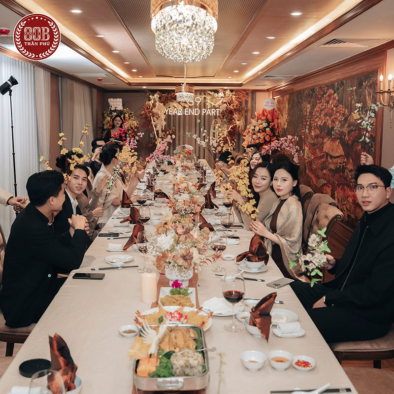 Tiệc tất niên công ty là gì? Cách thức tổ chức tiệc tất niên cho công ty