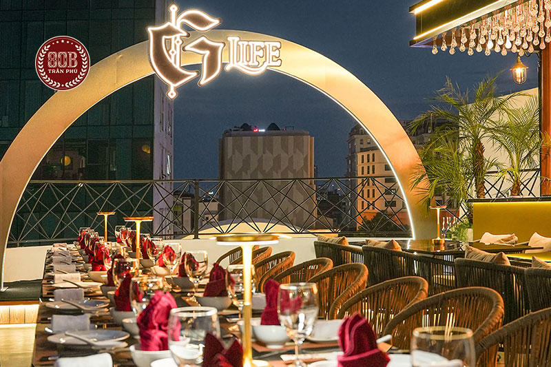 Đặt tiệc tầng cao - Nâng tầm mọi cuộc gặp gỡ tại Sky Bar 80B Trần Phú
