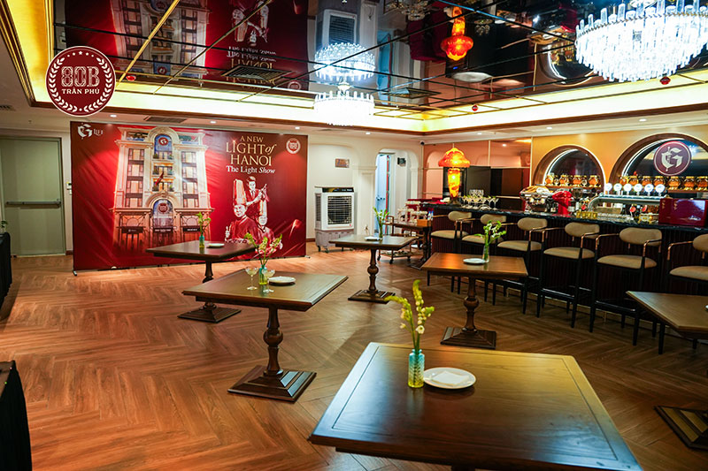 Đặt tiệc tầng cao - Nâng tầm mọi cuộc gặp gỡ tại Sky Bar 80B Trần Phú