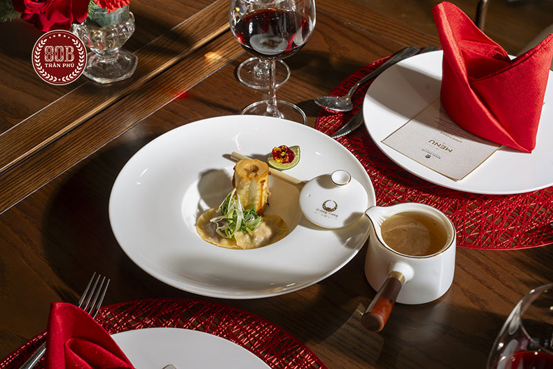 Golden Consommé - Bò thượng hạng trong cảm hứng Phở Việt
