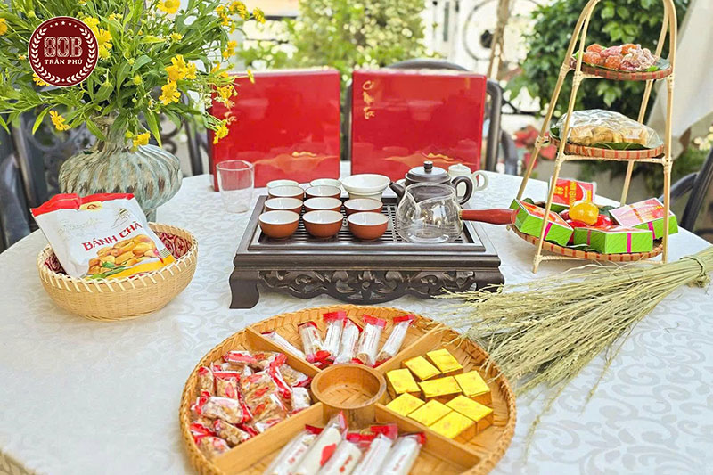 Thu Hà Nội - Nồng nàn hương hoa sữa: Lắng đọng cùng tiệc trà trên tầng cao