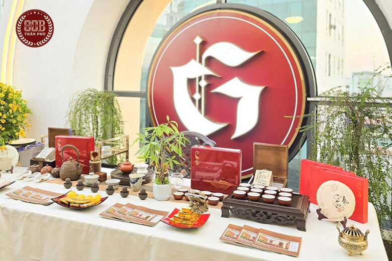 Thu Hà Nội - Nồng nàn hương hoa sữa: Lắng đọng cùng tiệc trà trên tầng cao